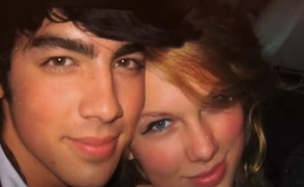 Taylor Swift and Joe Jonas Relationship (2008)